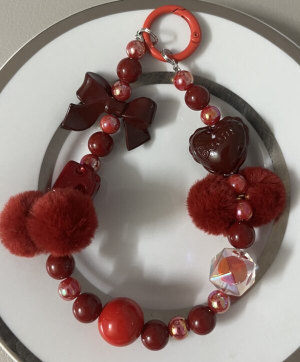 https://beadsgallery.shop/wp-content/uploads/2025/03/redheartkeychain.jpeg